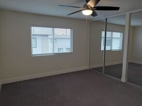 Innovation at Hollenbeck in Sunnyvale, CA - Building Photo - Interior Photo