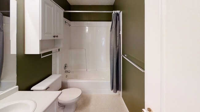 11324-1192A 92a St in Grande Prairie, AB - Building Photo - Building Photo