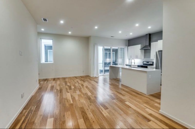 3812 San Jacinto St in Dallas, TX - Building Photo