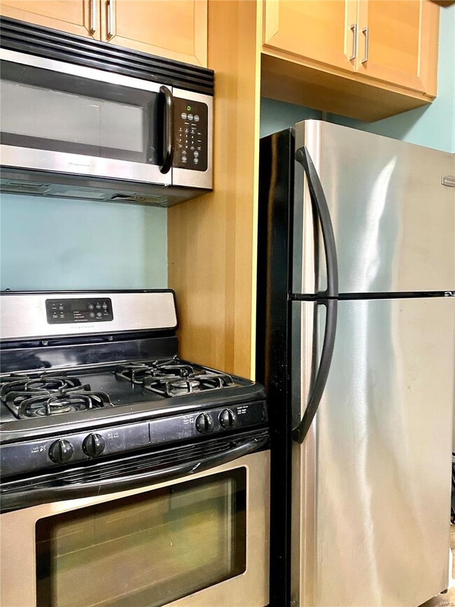 property at 210 N 17th St
