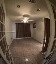 11518 SW 172nd Terrace in Miami, FL - Foto de edificio - Building Photo
