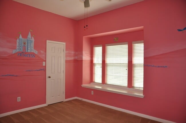 property at 2222 Drake Falls Dr