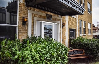 1611 S Main St in Tulsa, OK - Building Photo