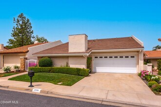 2379 Leeward Cir in Westlake Village, CA - Building Photo - Building Photo