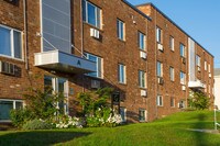 Ridge Court Apartments photo'