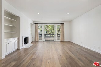 133 S Oakhurst Dr in Beverly Hills, CA - Building Photo - Building Photo