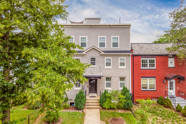 218 20th St NE in Washington, DC - Building Photo - Building Photo