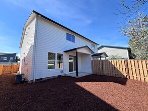 4846-4848 Elvira in Keizer, OR - Building Photo - Building Photo