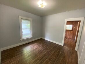 1222 Chandler St in Danville, IL - Building Photo - Building Photo