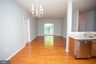 226 Breeders Cup Dr in Cherry Hill Township, NJ - Building Photo - Building Photo