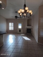 3233 Scarlet Point Dr in El Paso, TX - Building Photo - Building Photo