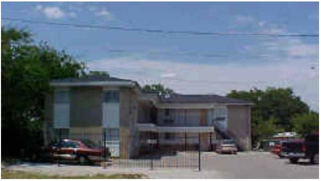 515 Prairie St in Arlington, TX - Building Photo - Building Photo