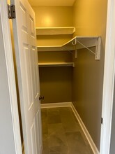 2037 N Kildare Ave in Chicago, IL - Building Photo - Building Photo