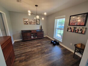 3902 India Cove in Gulf Breeze, FL - Building Photo - Building Photo