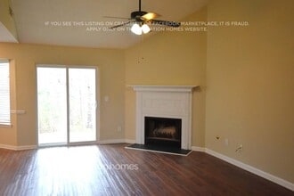 230 Cobbler Dr in Newnan, GA - Foto de edificio - Building Photo