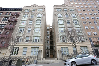 528 Riverside Dr in New York, NY - Building Photo - Building Photo