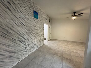 4314 SW 69th Terrace in Gainesville, FL - Building Photo - Building Photo