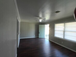 1024 S Holly Dr in Midwest City, OK - Building Photo - Building Photo