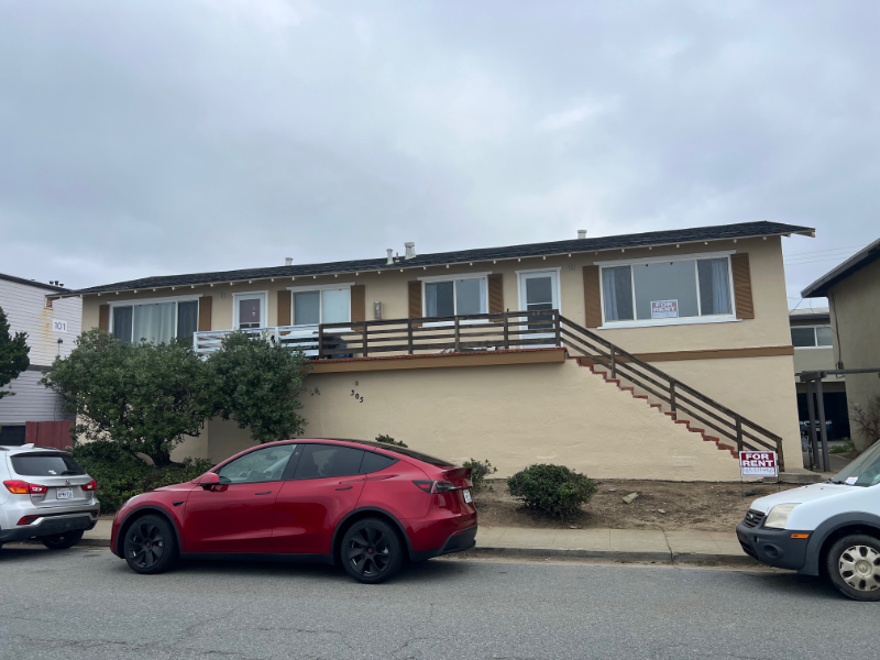 305 Esplanade Ave-Unit -2 in Pacifica, CA - Building Photo