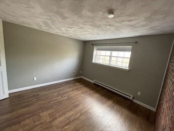 36 Greentree Ln, Unit 29 in Weymouth, MA - Foto de edificio - Building Photo