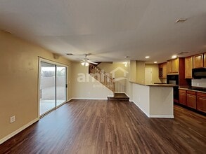 245 W Paseo Celestial in Sahuarita, AZ - Foto de edificio - Building Photo