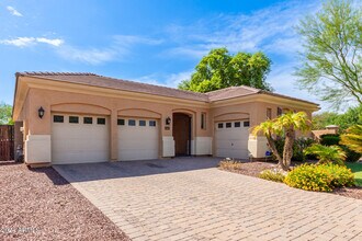 2668 S Stuart Ave in Gilbert, AZ - Building Photo - Building Photo