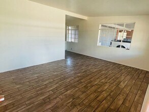1306 N Richey Blvd in Tucson, AZ - Building Photo - Building Photo