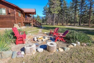 886 Garrison Dr in Eureka, MT - Building Photo - Building Photo
