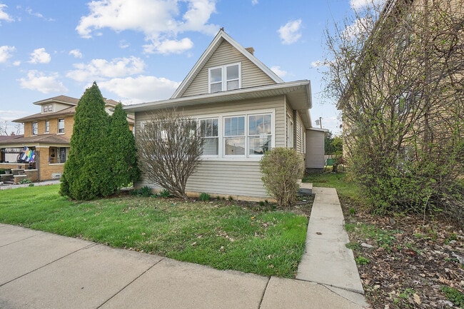 906 State St in Lemont, IL - Building Photo - Building Photo