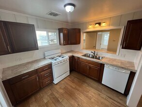 323 Tognazzini Ave in Guadalupe, CA - Building Photo - Building Photo