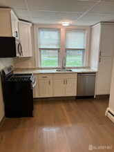 136 Old York Rd in Bridgewater, NJ - Building Photo - Building Photo