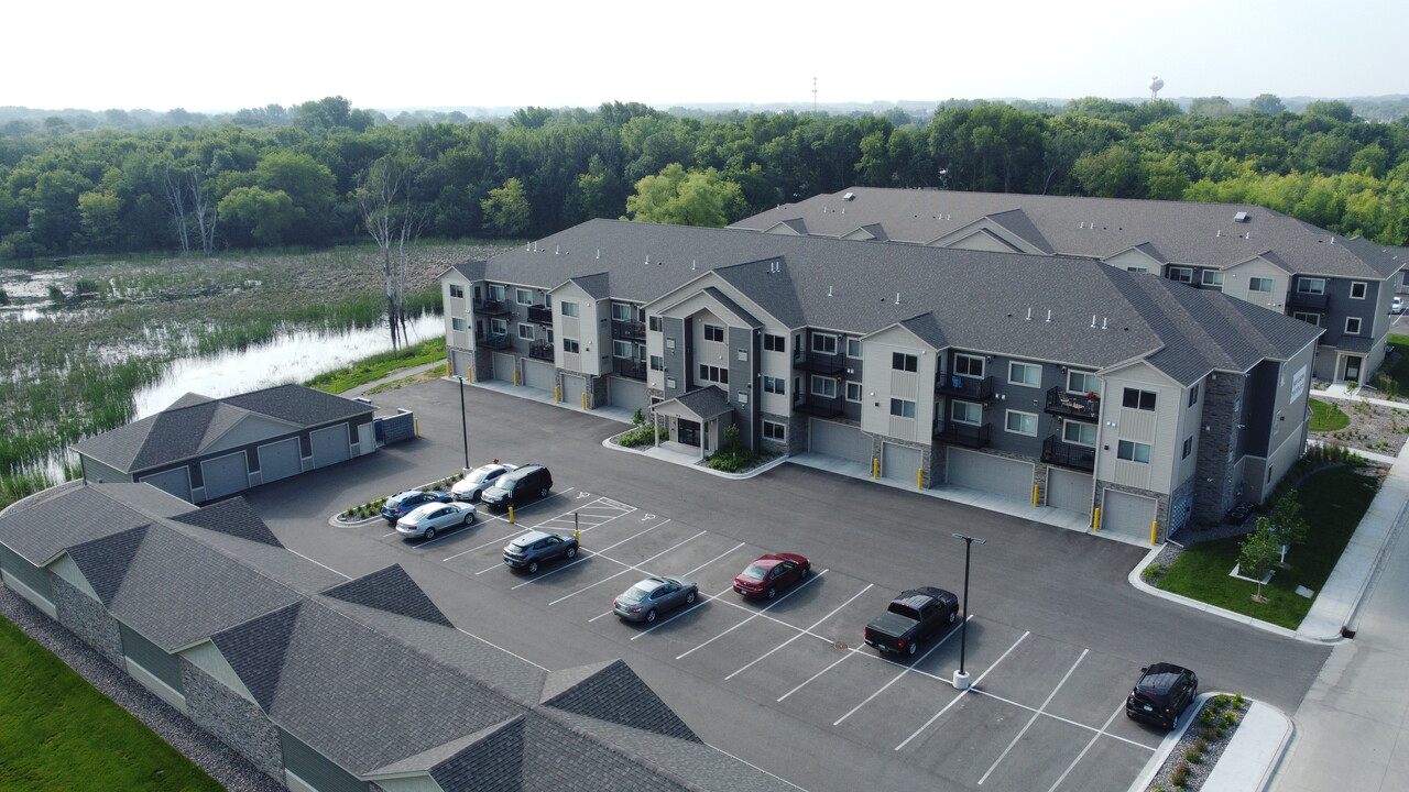 The Crossings at Willems Way in Buffalo, MN - Building Photo