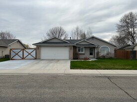 1178 N Shreveport Ave in Meridian, ID - Building Photo