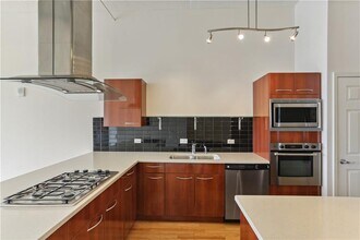 3820 Roswell Rd NE in Atlanta, GA - Foto de edificio - Building Photo