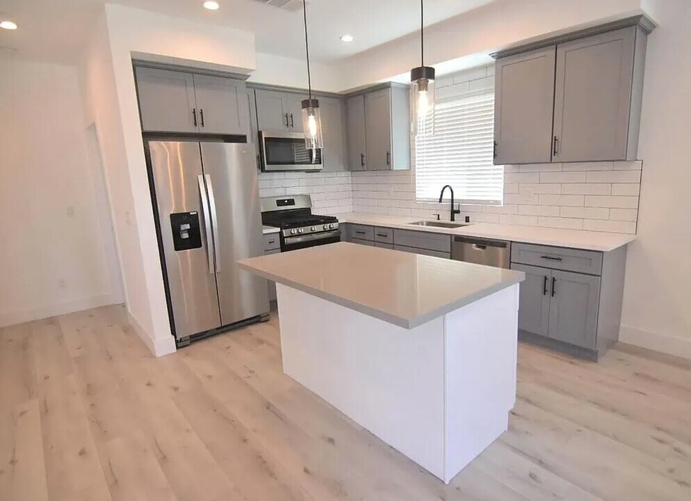 1178 Leighton Ave in Los Angeles, CA - Building Photo