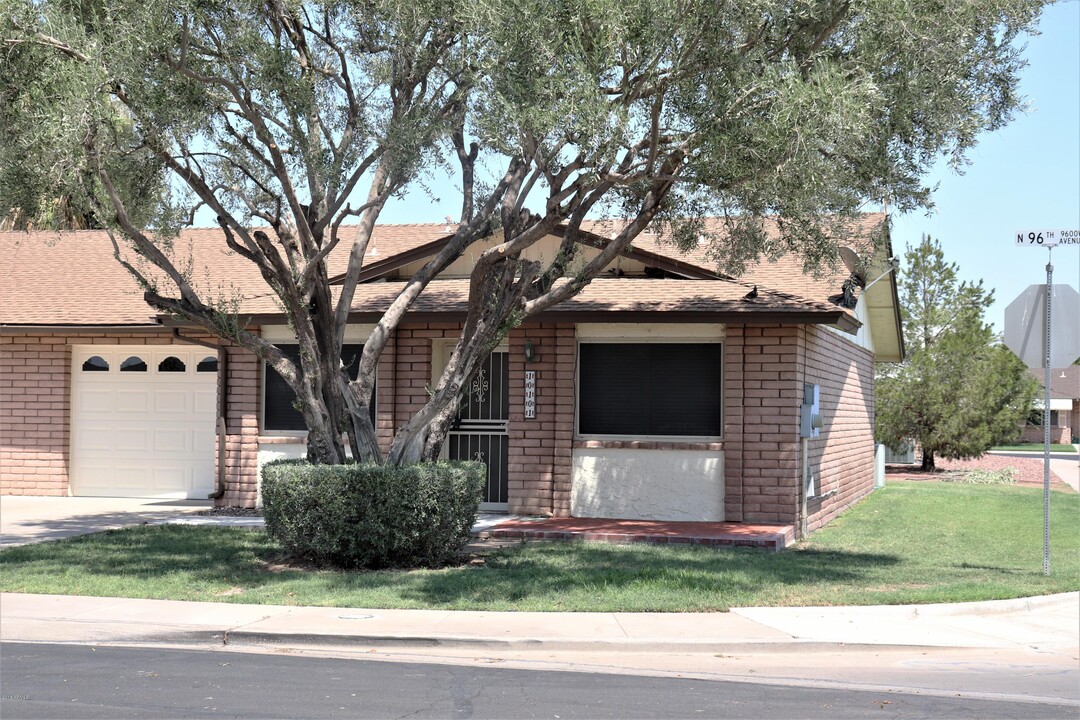 10101 N 96th Ave in Peoria, AZ - Building Photo