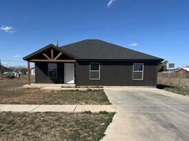 4212 E 64th St in Lubbock, TX - Building Photo