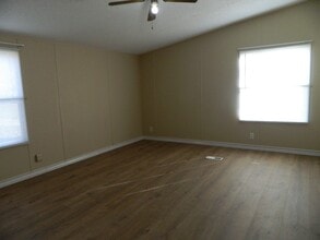 3434 2nd St in Magnolia, TX - Building Photo - Building Photo