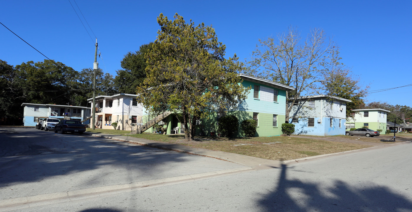 Palafox Gardens in Jacksonville, FL - Foto de edificio