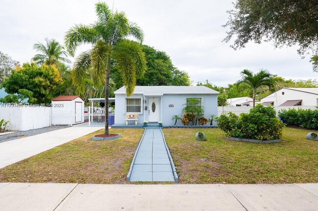 property at 307 N 28th Ave