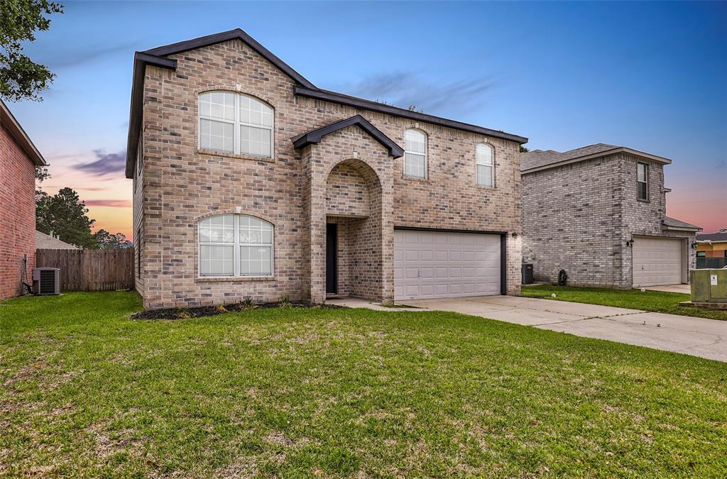 461 Mystic Glen Loop in Humble, TX - Building Photo