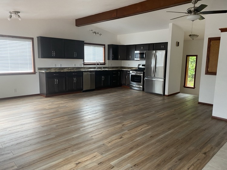 1501 SE Oar Ave in Lincoln City, OR - Building Photo