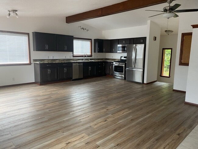 property at 1501 SE Oar Ave