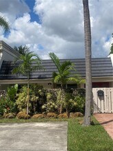 8108 SW 81st Pl in Miami, FL - Building Photo - Building Photo
