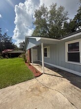 814 Kelly Dr in Hinesville, GA - Building Photo - Building Photo