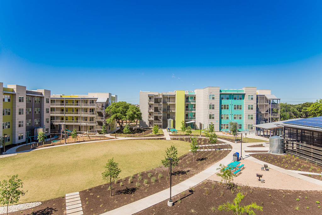 Lakeline Station Apartments in Austin, TX - Building Photo