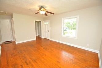 326 Webster St in Cary, NC - Building Photo - Building Photo