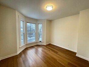 33 Malvern St in Manchester, NH - Foto de edificio - Building Photo