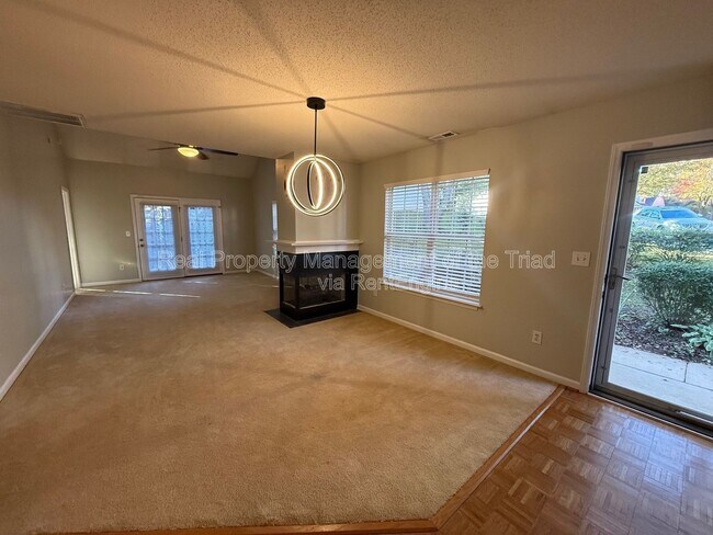 5065 Bartholomew's Ln in Greensboro, NC - Building Photo - Building Photo