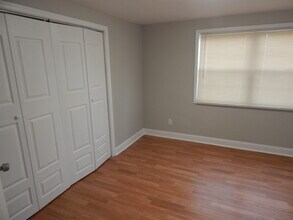 8528 Chestnut Oak Rd in Parkville, MD - Building Photo - Building Photo